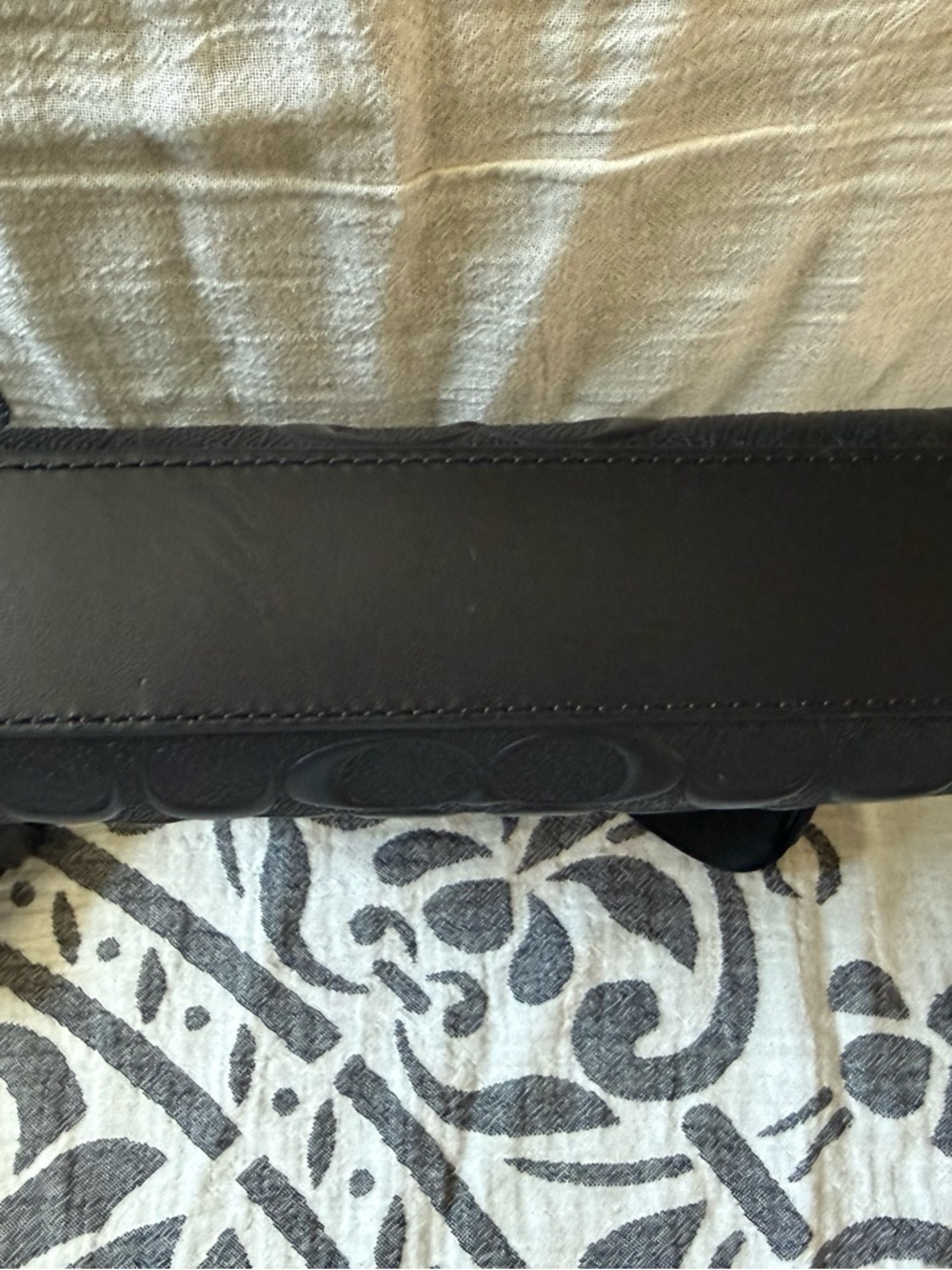 Coach Black Signature Crossbody Messenger - Picture 8 of 8